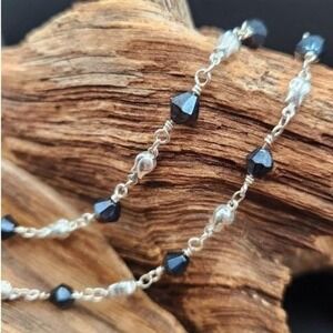 Silver Tone Tulips and Black Bicone Crystal Beaded 30 inch Chain Necklace